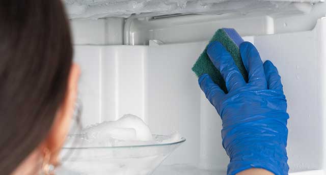 defrosting your refrigerator